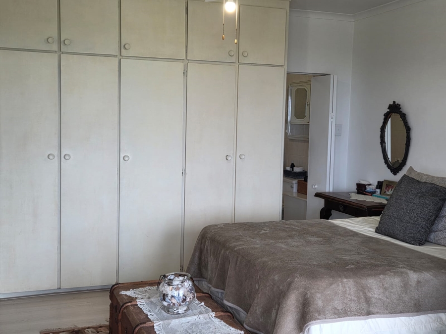 3 Bedroom Property for Sale in Palmiet Western Cape